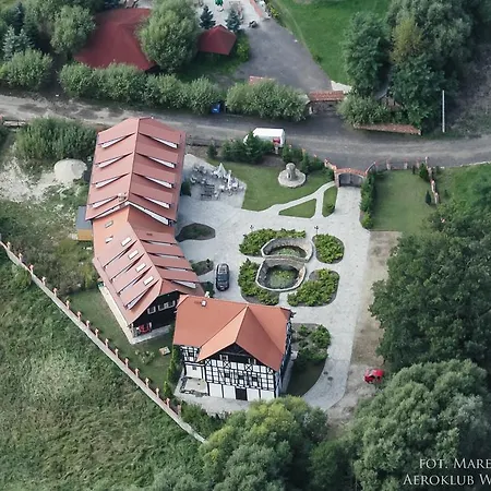 Karczma Rzym Han/Misafirhane 3*